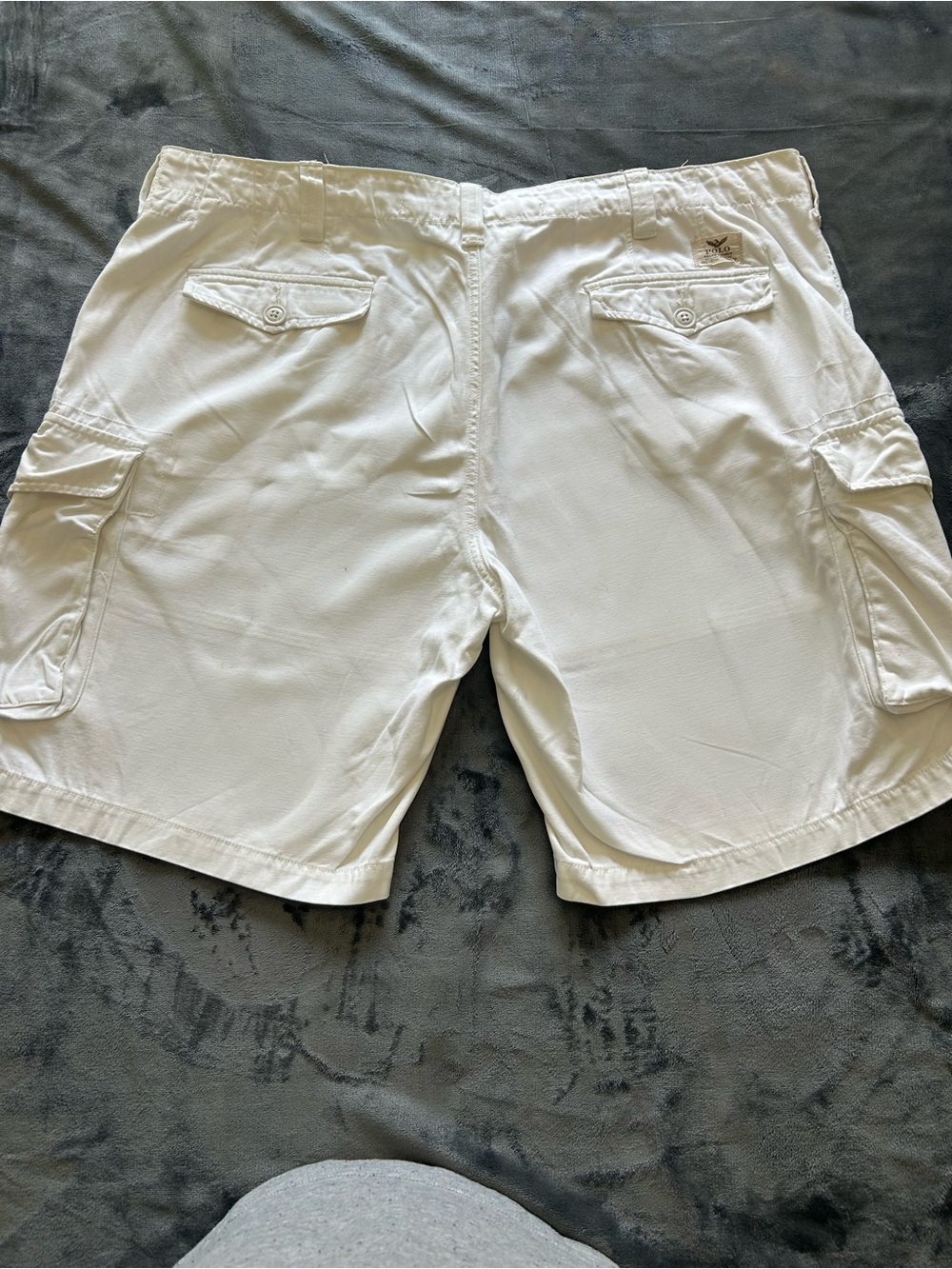 Polo Ralph Lauren White Cargo Shorts with Utility Pockets - Picture 6 of 7